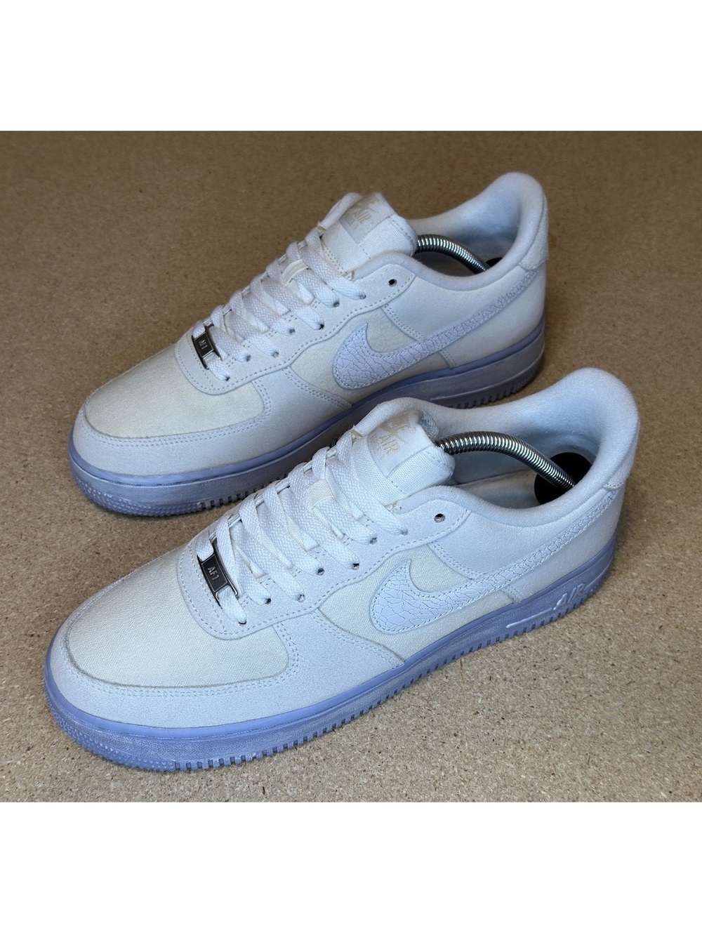 Nike Air Force 1 07 LV8 EMB All-Star Salt Flats Men’s 9.5 DV0787-100